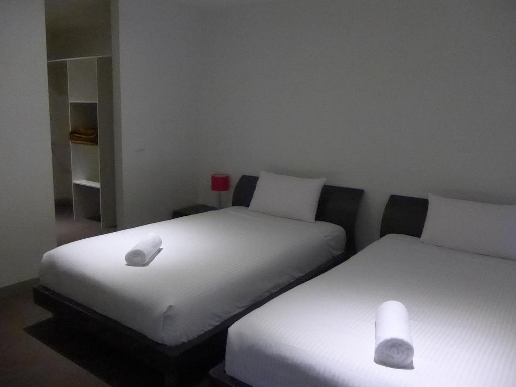 Summer Inn Holiday Apartments Melbourne Bagian luar foto